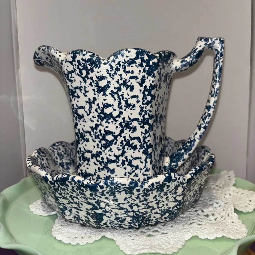 VINTAGE‎ MCCOY BLUE & WHITE SPONGEWARE SPLATTER DESIGN BOWL & PITCHER